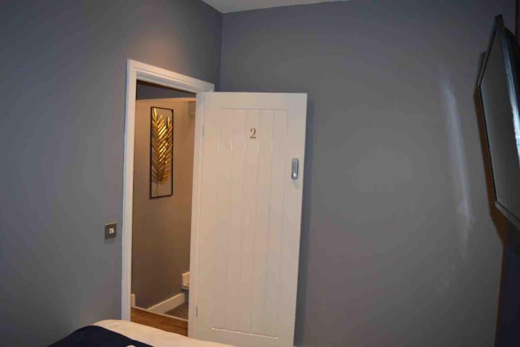 Unique 4 Bed House In Derby Perfect For Contractors And Families Villa Exterior foto